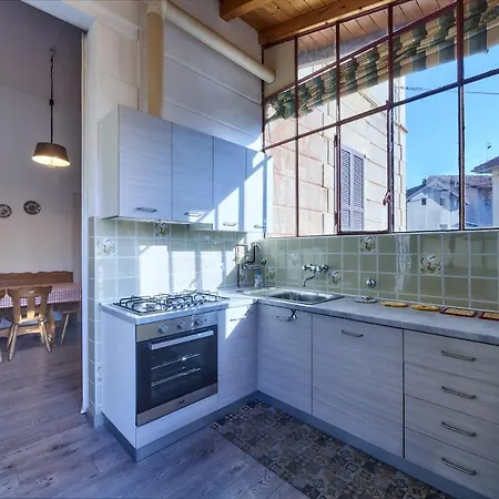Ada Historic 800s Villa *
